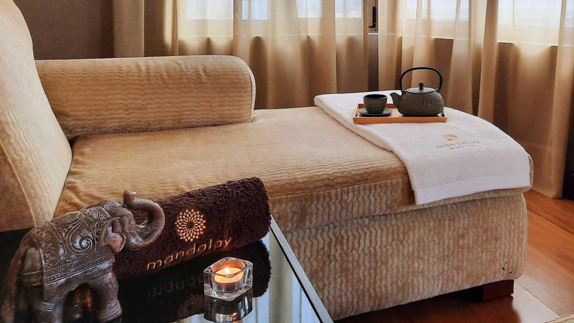 Crowne Plaza Porto By Ihg Hotel Exterior photo A massage bed